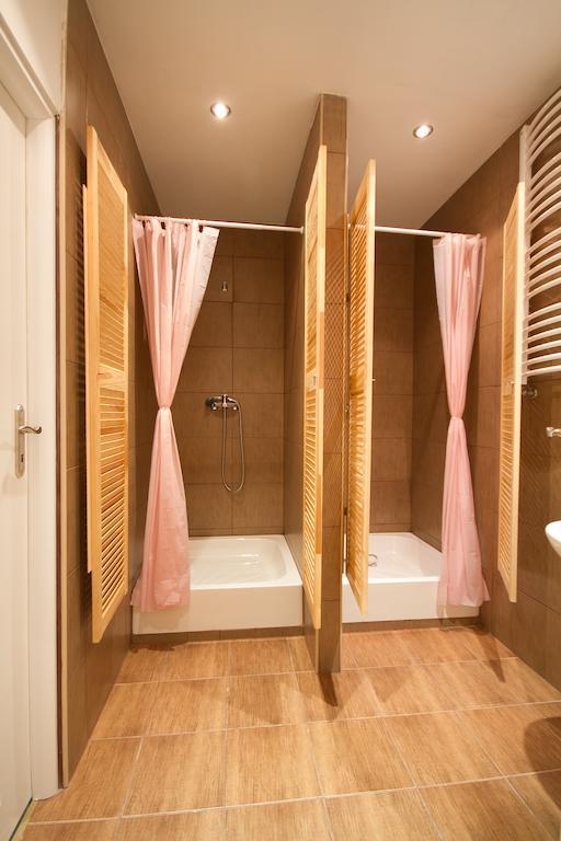 3 Bros' Hostel Cieszyn Cieszyn  Oda fotoğraf