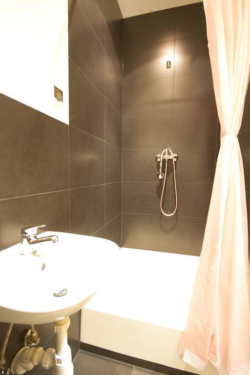 3 Bros' Hostel Cieszyn Cieszyn  Oda fotoğraf